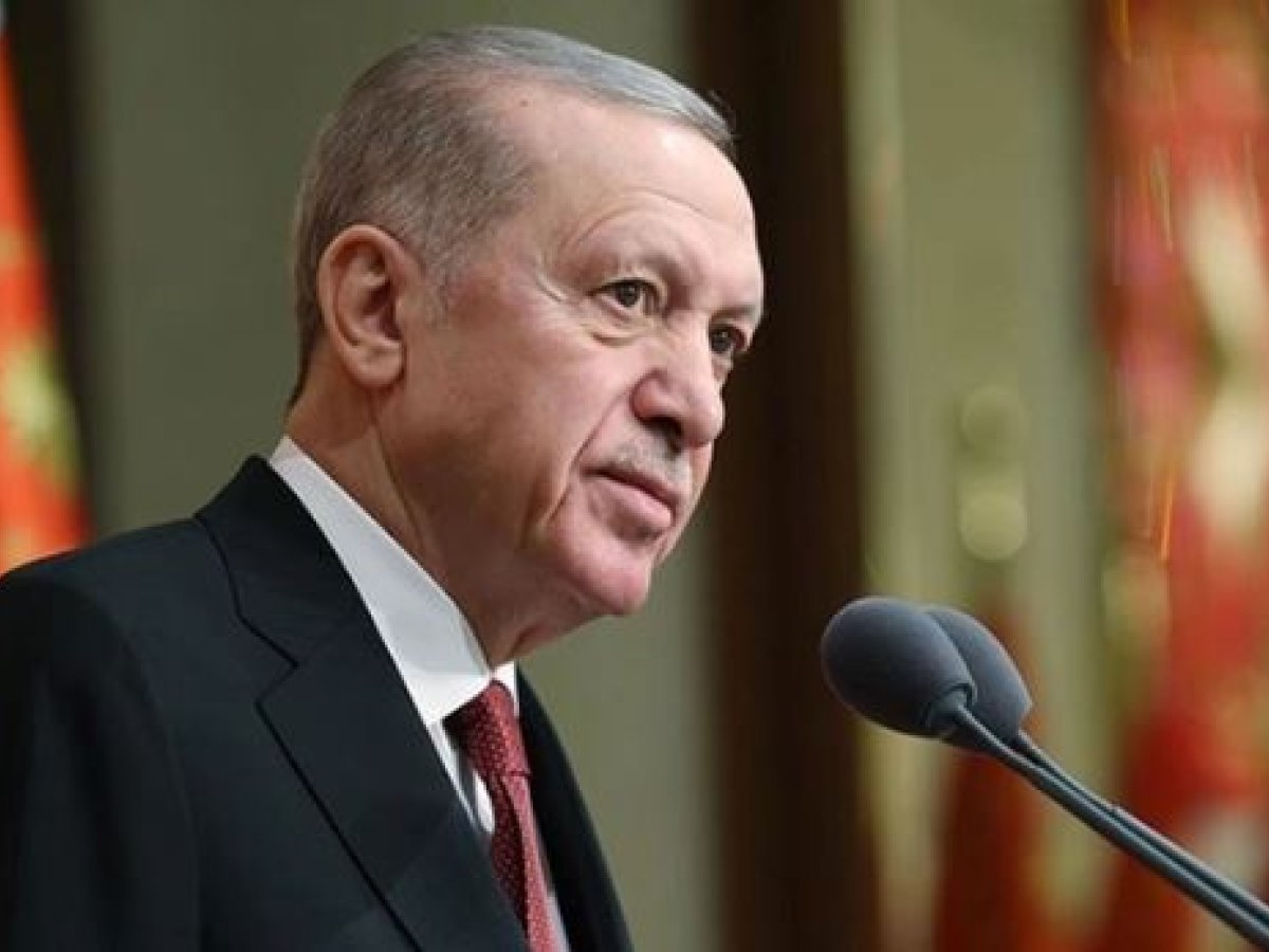 Cumhurbaşkanı Erdoğan’dan noel mesajı: “Huzur ve mutluluk diliyorum”